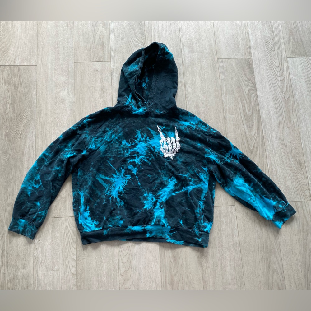 SHEIN Blue and Black cropped hoodie